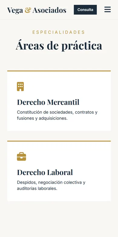 Sección de áreas de práctica de un estudio de abogados vista en un celular