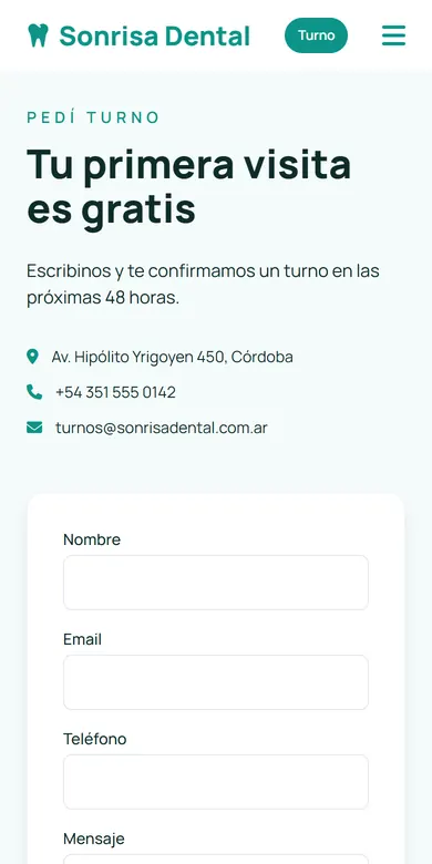 Sección para pedir cita de un consultorio odontológico, con dirección, teléfono y formulario, vista en un celular